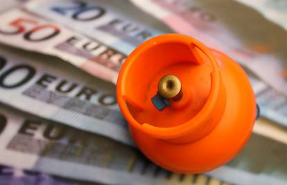 Pale cijene, Vlada neće dati ni cent za subvencije: Računi za plin niži 30-ak eura godišnje...