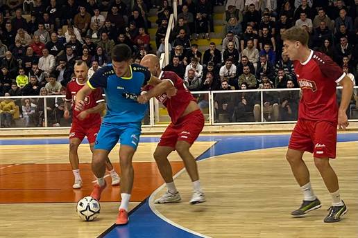 Kara&ccaron;i&cacute;: Trebali smo imati vi&scaron;e bodova. Vjerujem da iskustvom i igrama mogu pomo&cacute;i Hajduku