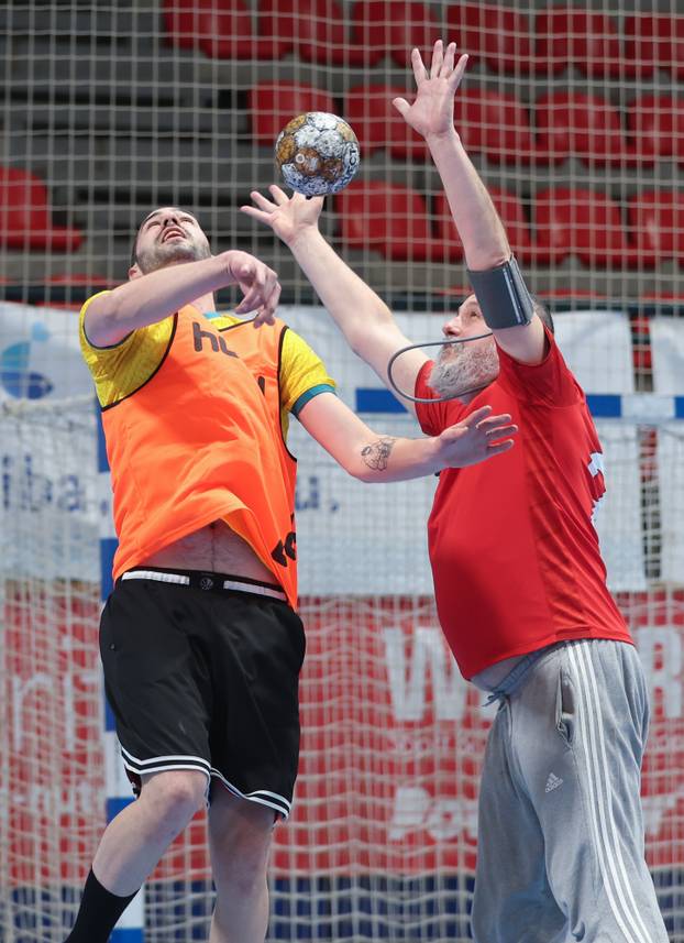 Zagreb: Glumačka postava BOK festa na treningu s RK Zagrebom