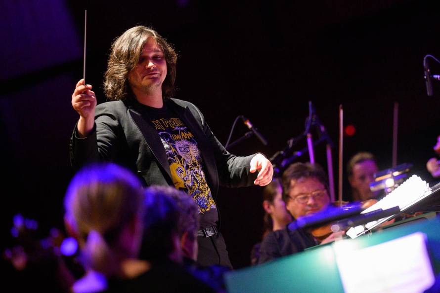 Zagreb: Koncert Zagrebačke filharmonije i Metaklape u KD Vatroslav Lisinski