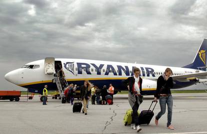 Ryanair na svoje letove uvodi aplikaciju za gledanje pornića? 