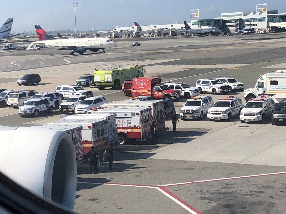 Passengers taken ill on Emirates plane in New York