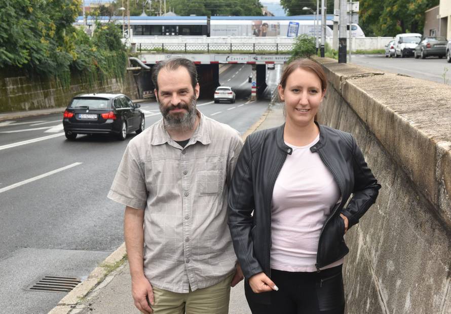 'Rekli su: Nema mu pomoći. Ali nisam ga mogla ostaviti u autu'