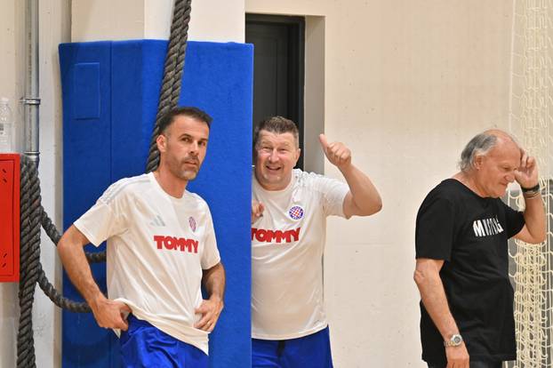 Makarska: Donatorska utakmica veterana Hajduk - Dinamo za Mladena Bartolovića