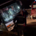 Ukrao autobus pa mrtav pijan izletio u jarak: Pogledajte video izvlačenja busa kod Pokupskog