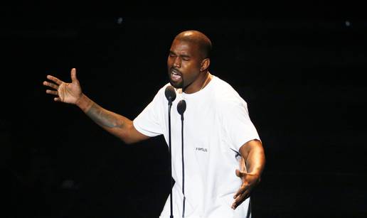 Kanye West dužan više od 400 tisuća dolara: Nije vratio odjeću