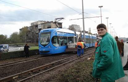 Zagreb: Sudarili se bager i tramvaj, zastoja nije bilo