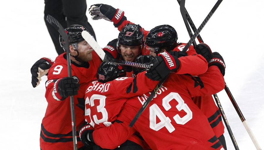 Ice Hockey - Men's Play-offs Semifinals - Canada vs Finland