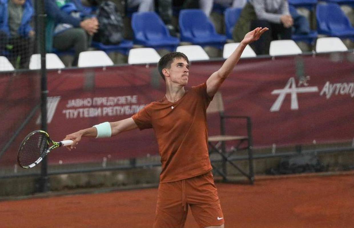 Dominantan start Prižmića na juniorskom Roland Garrosu