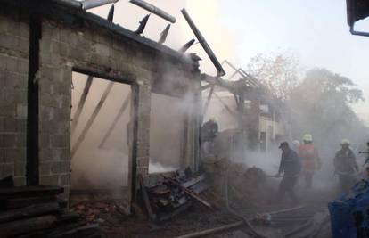Prelog: U požaru izgorjela stolarska radnja Zvonarek