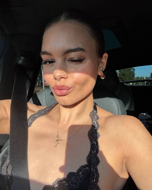 FOTO Tko kaže da je hladno? Ova plivačica podigla je temperaturu brže od radijatora!