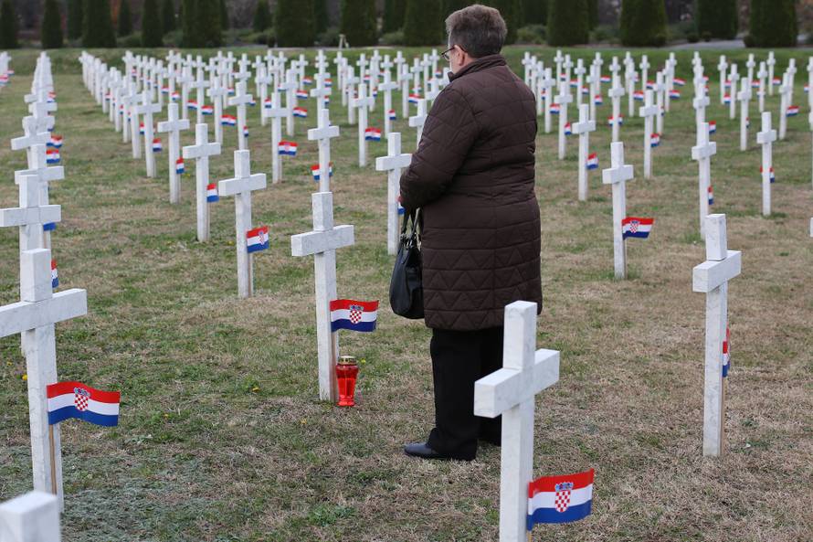 Iskapanja na Ovčari: Vojska i MUP traže još jednu grobnicu?