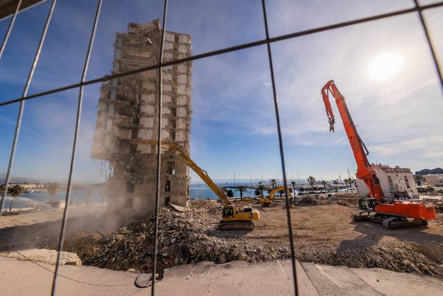 Split: Nastavak rušenja zgrade Hotela Marjan