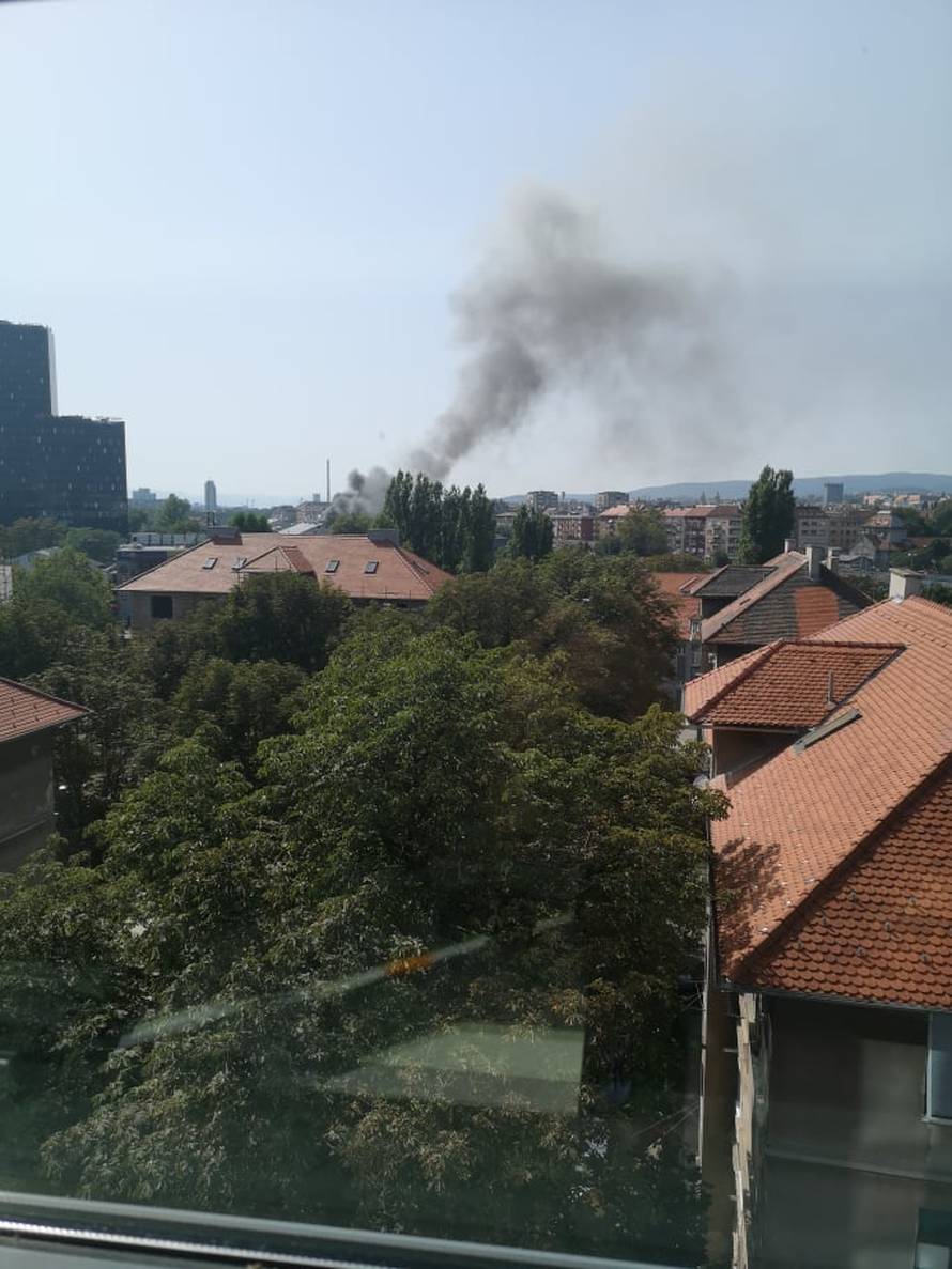 Ugasili vagon koji se zapalio na Glavnom kolodvoru u Zagrebu