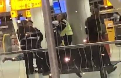 Evakuirali Schiphol: Prijetio da ima bombu, brzo ga savladali