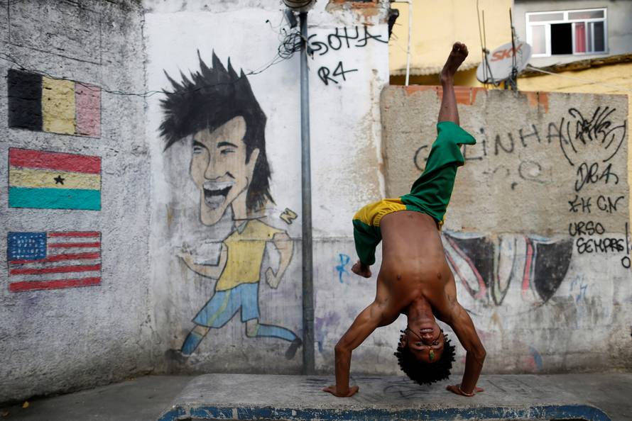 2016 Rio Olympics: Teaching community through capoeira 