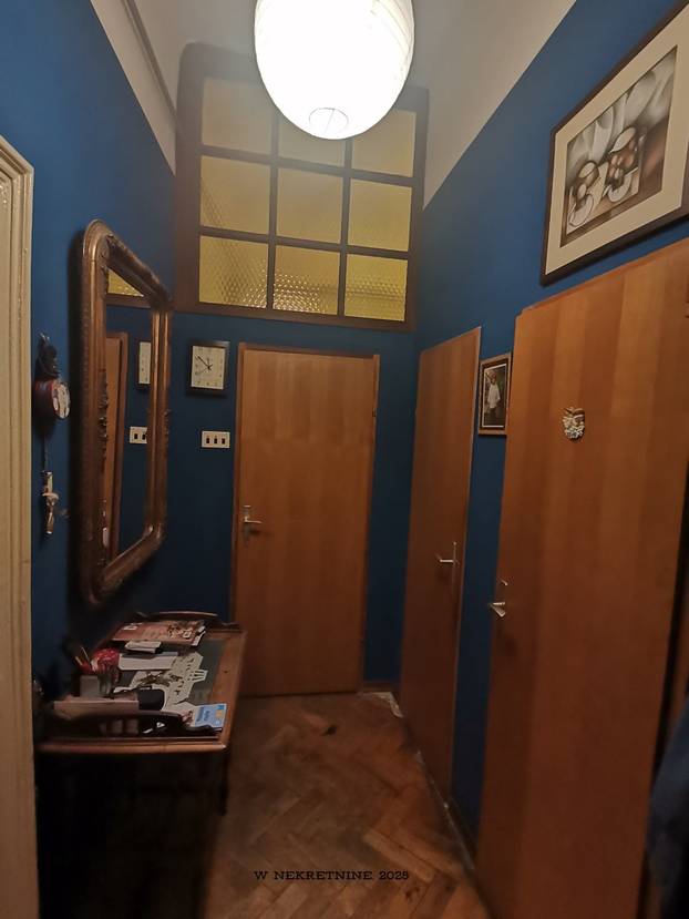 FOTO Rijetko na tržištu! Prodaju stan tik do bana Jelačića. Ima panoramski pogled. Cijena je hit