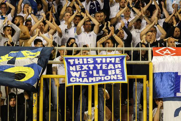 Split: Transparenti na utakmici Hajduk - Rijeka