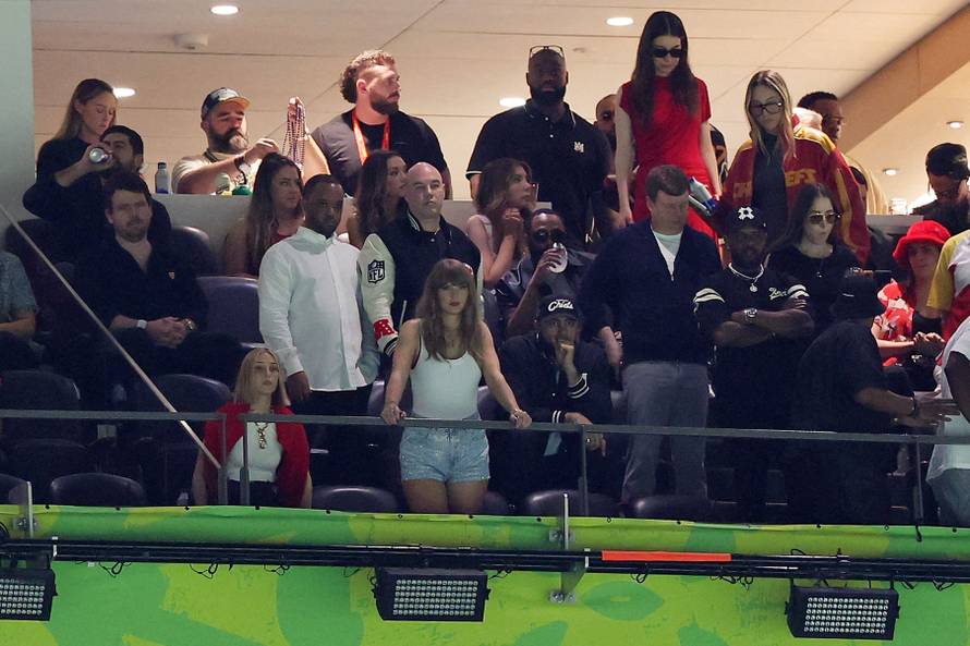 NFL: Super Bowl LIX-Kansas City Chiefs at Philadelphia Eagles