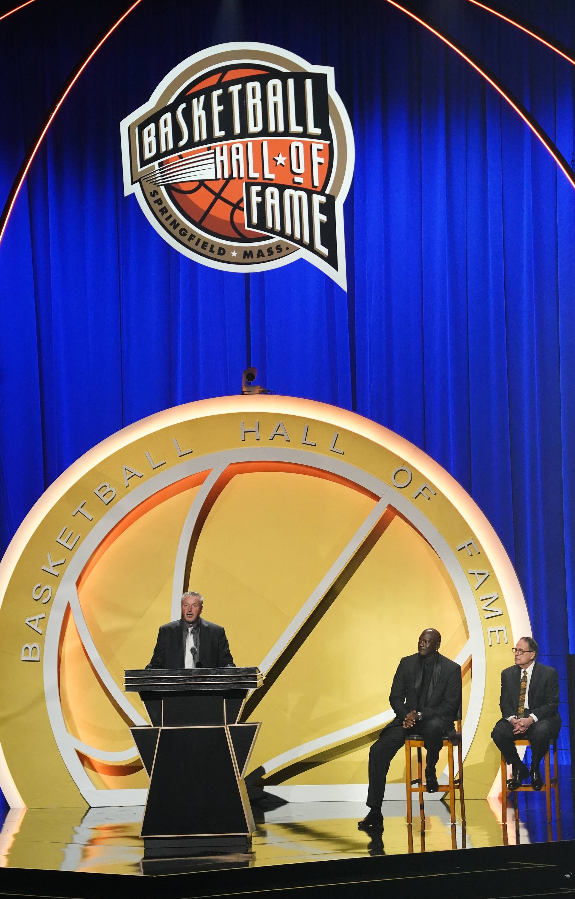 NBA: The Naismith Memorial Basketball Hall of Fame-Enshrinement