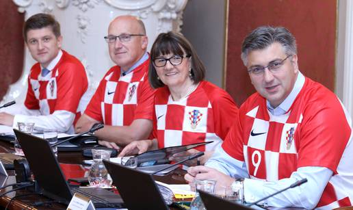 Zar je moguće da ima novca za stadion, a ne za dječje lijekove