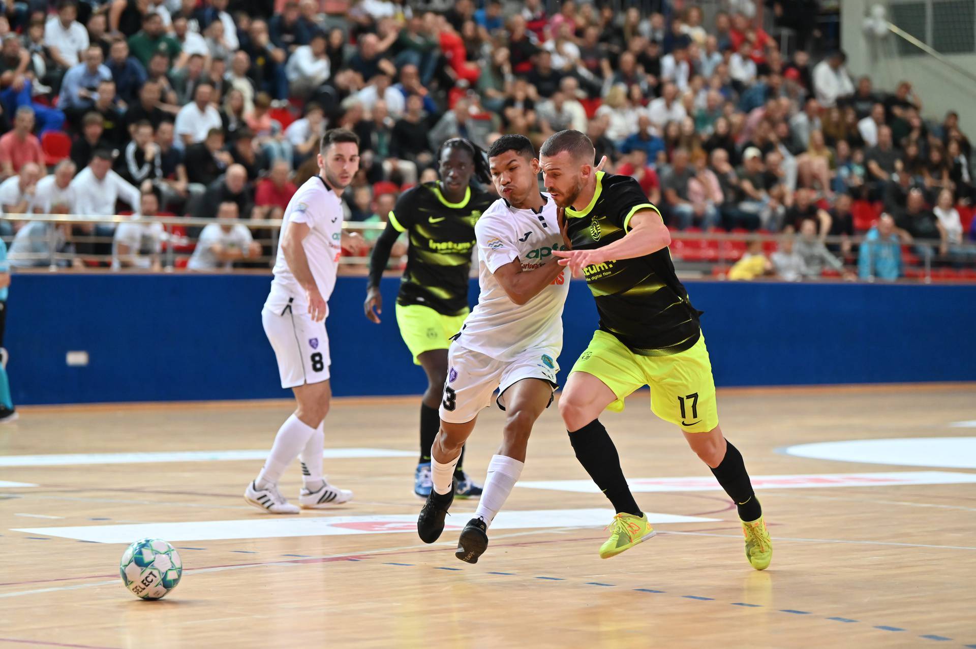 Makarska: UEFA Futsal Liga prvaka, Novo Vrijeme - Sporting