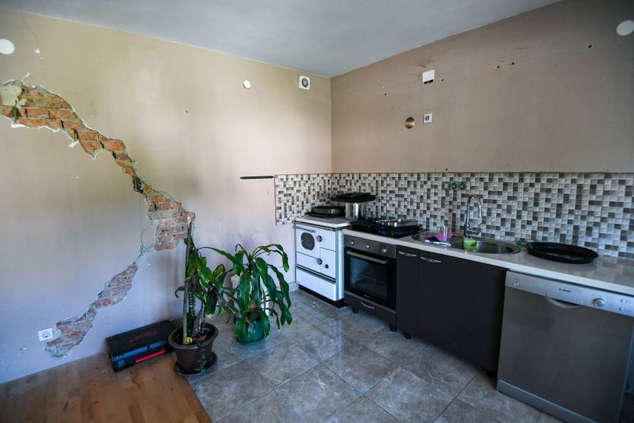 'Živimo u epicentru potresa, svaki dan nas trese, bojimo se'