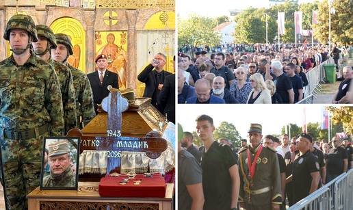 FOTO Degutantno. Vojska uz Mladi&cacute;ev lijes, na lijesu sablja.  Tisu&cacute;e &ccaron;ekaju u redu kod crkve