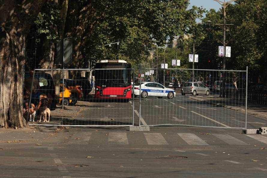 Beograd: Aktivna blokada na križanju kod Pravnog fakulteta