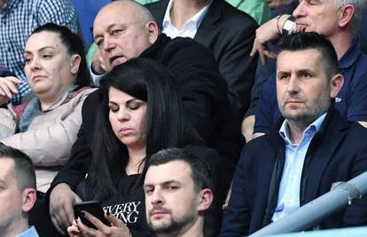 Dinamov trener Bjelica pratio košarku sa suprugom Senkom