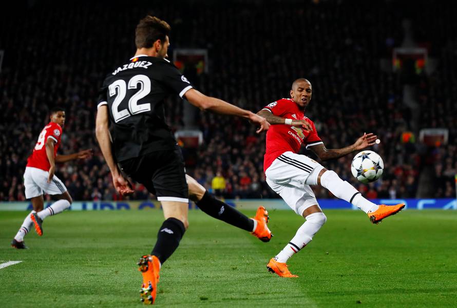 Champions League Round of 16 Second Leg - Manchester United vs Sevilla