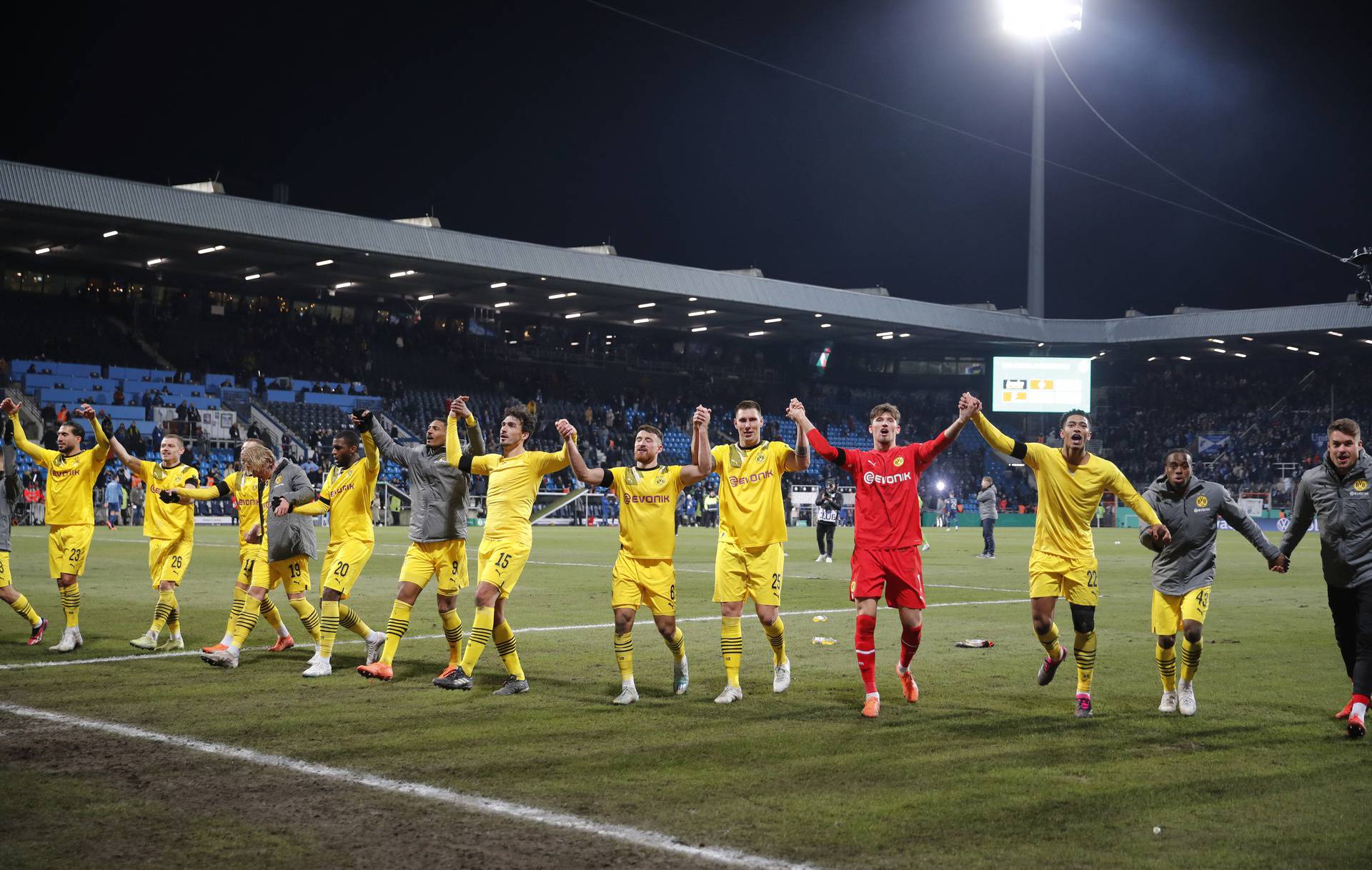 DFB Cup - Round of 16 - VfL Bochum v Borussia Dortmund