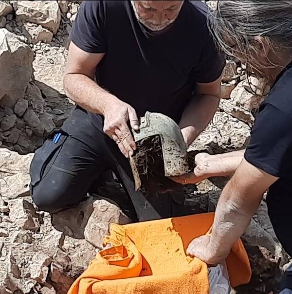 FOTO Arheolozi na Pelješcu pronašli grčko-ilirsku kacigu staru više od 2500 godina!