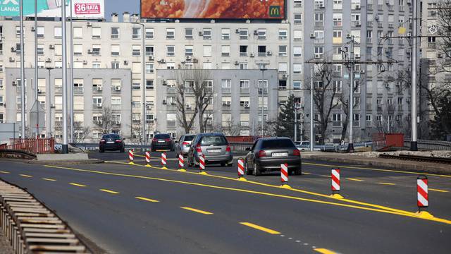 Zagreb: Zbog radova nova regulacija prometa na Jadranskom mostu