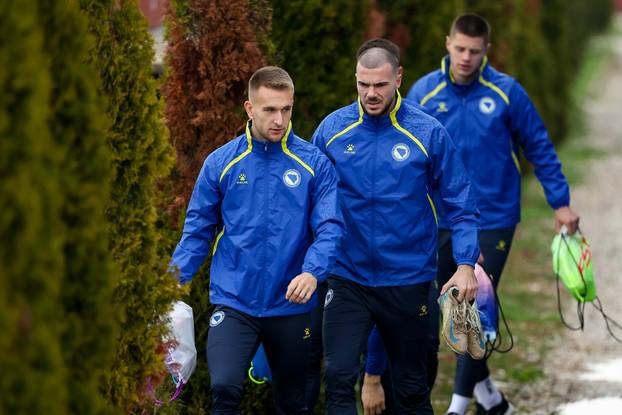 Sarajevo: Trening nogometne reprezentacija BiH uoči finalne utakmice doigravanja za Svjetsko prvenstvo