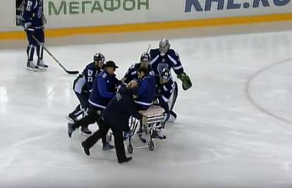 Krvavi sport: Zvijezda KHL-a porezala vrat hokejašu Jugre