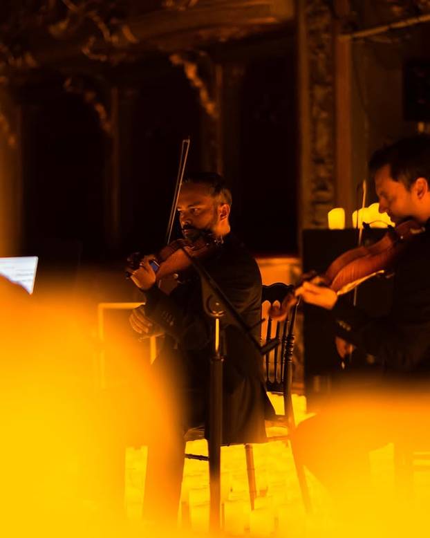 FOTO Koncert s tisuću svijeća: Za sve koji to žele doživjeti, uskoro će biti i u Hrvatskoj