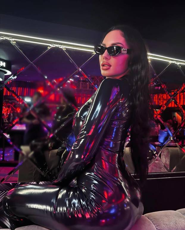 FOTO Zovu je srpskom J. Lo i bila je prva ljubav Novaka Đokovića