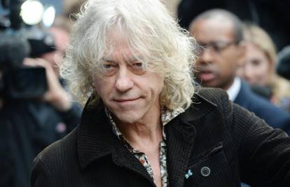 Geldofu lopovi ukrali usisavač za lišće, motornu pilu i alat