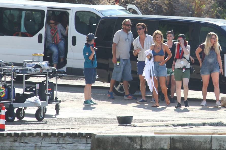 Mlade zvijezde  filma 'Mamma Mia' partijale na Visu do jutra