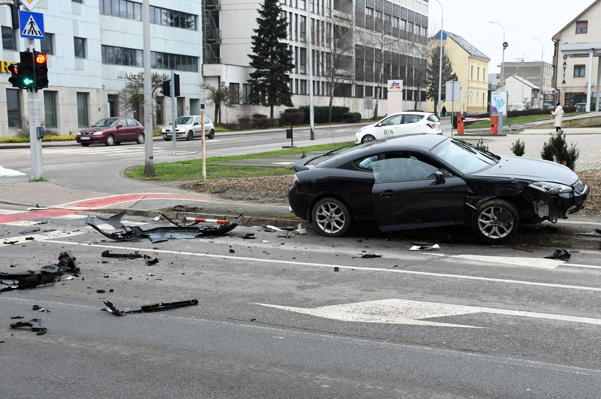 Sisak: Sudar automobila na križanju Lovrićeve i Kukuljevićeve ulice