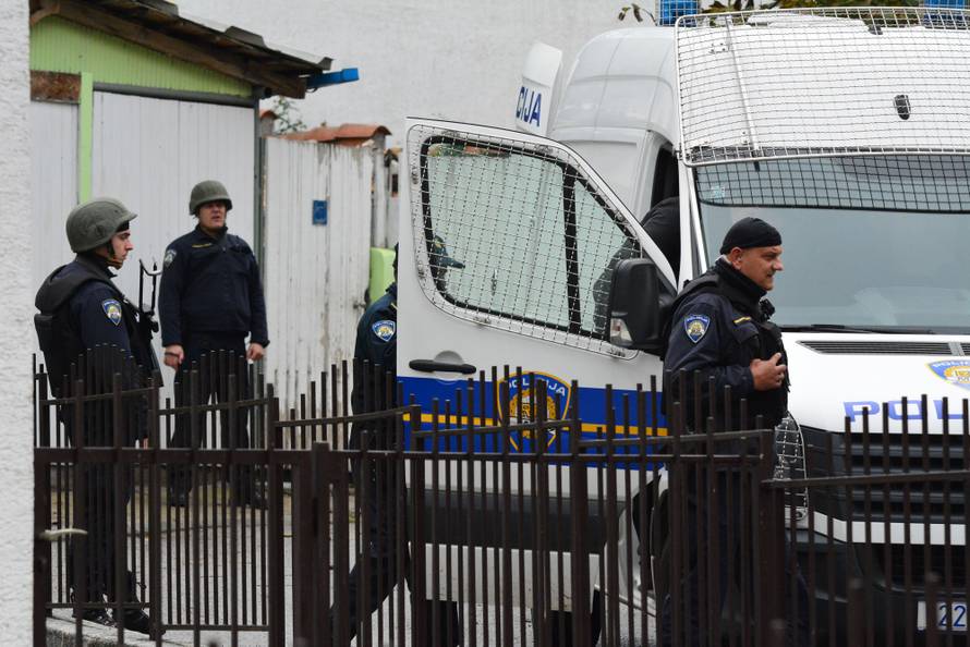 Kraj drame u Požegi: Zatvorio se u kuću i prijetio je bombom