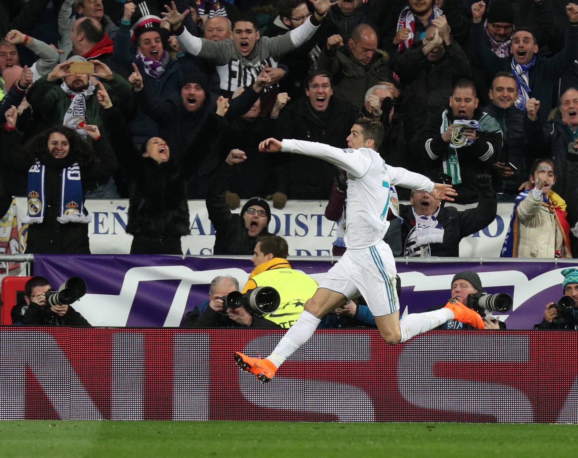 Champions League Round of 16 First Leg - Real Madrid vs Paris St Germain