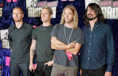 Foo Fightersi otkazali koncerte nakon smrti bubnjara Hawkinsa