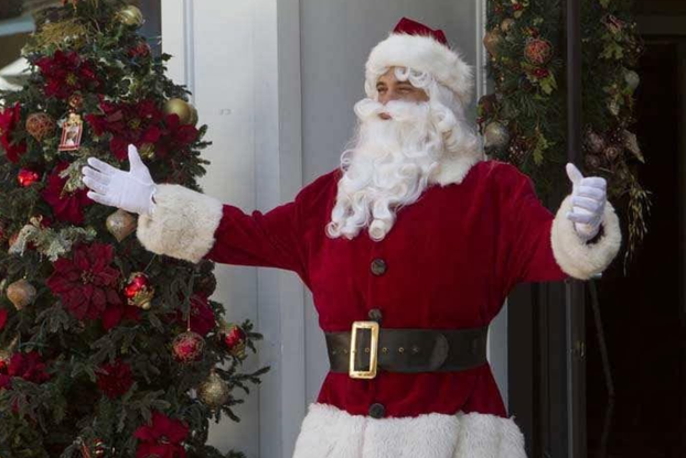 FOTO Raj za ženske oči! Ovo su ljepotani koji su u božićnim filmovima glumili seksi Djedice