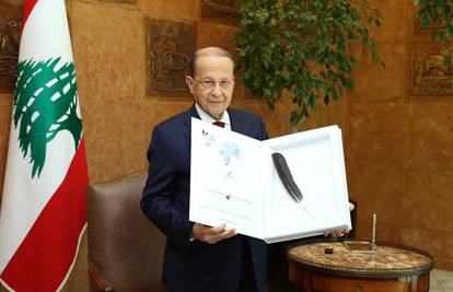 Libanonski predsjednik primio Klepetanovo pero: Dirnut sam