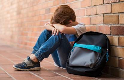 Vršnjačko nasilje nama je i dalje dječja igra. Osvijestimo to i počnimo spašavati mlade