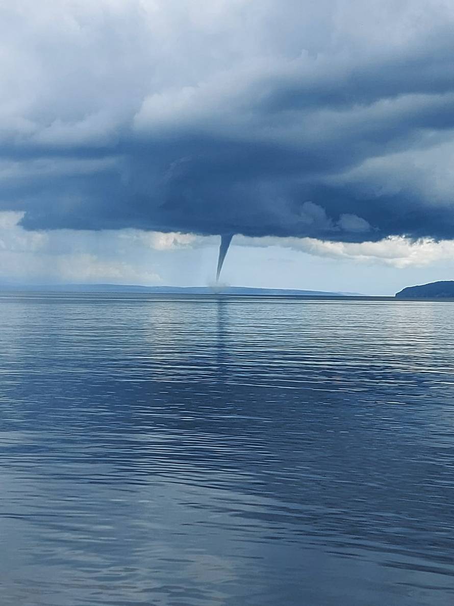 Velika pijavica kod Opatije i Rijeke: 'Harala je punih 20 minuta, nije mi bilo svejedno'
