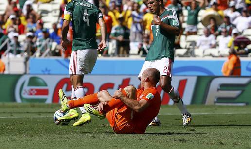 Robben: 'Suci me kažnjavaju zbog simuliranja na mundijalu'