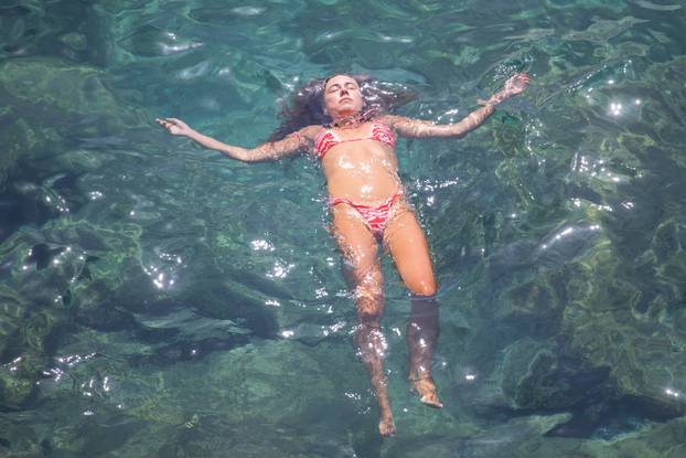 Dubrovnik: More i kupanje najbolji je način za "spas" od sunca i vrućine